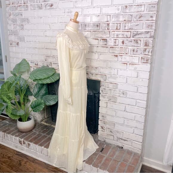 Vintage 70s Jessica’s Gunnies Cream Lace Gauze Two Piece Skirt and Blouse Set - Picture 7 of 15